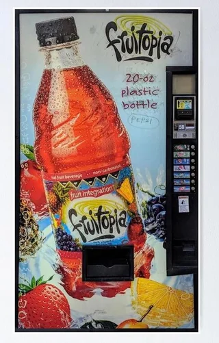 Fruitopia vending machine